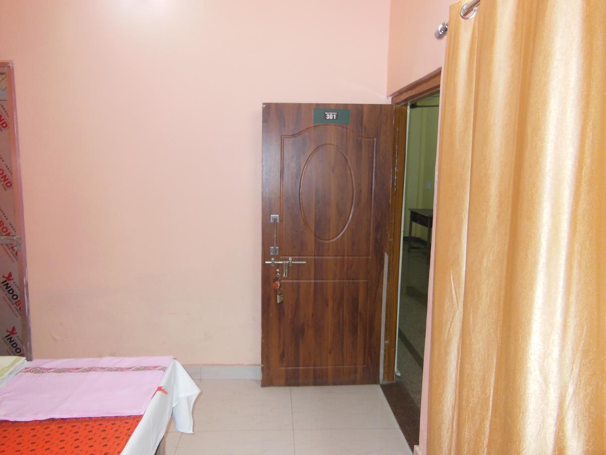 Shiva Inn Waranasi Zewnętrze zdjęcie