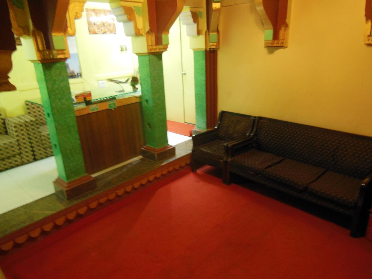 Shiva Inn Waranasi Zewnętrze zdjęcie