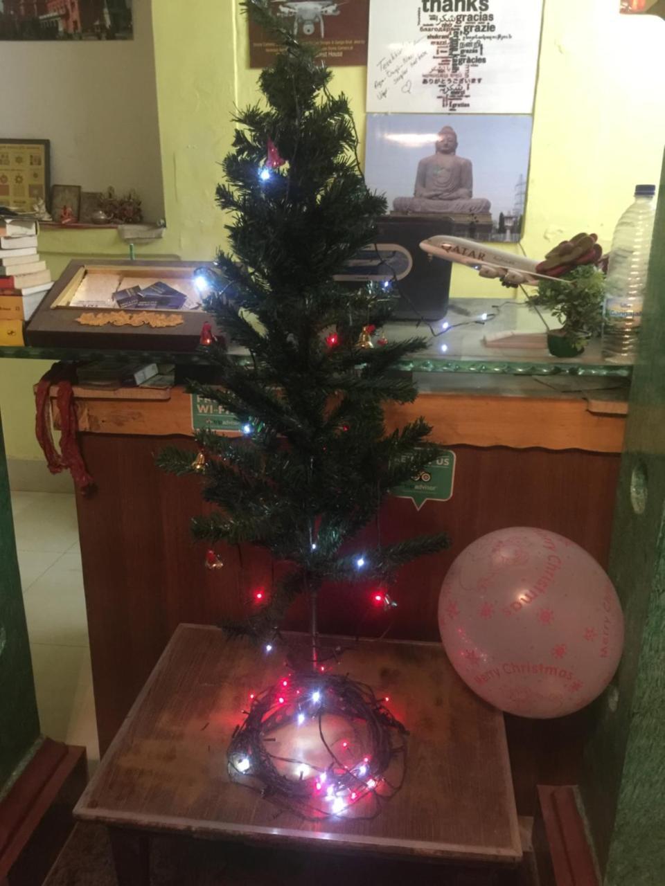 Shiva Inn Waranasi Zewnętrze zdjęcie